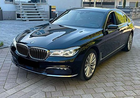 BMW 730 d xDrive Schwarzer dachhimmel 1.Hand 360kamer