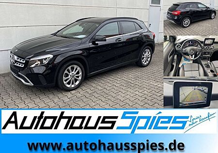 Mercedes-Benz GLA 180 LA 180 7G DCT Style RKam Nav Shz TLeder Tmat Alu17