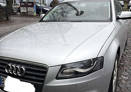 Audi A4 Avant 2.0 TDI DPF multitronic Attraction /Preis VB