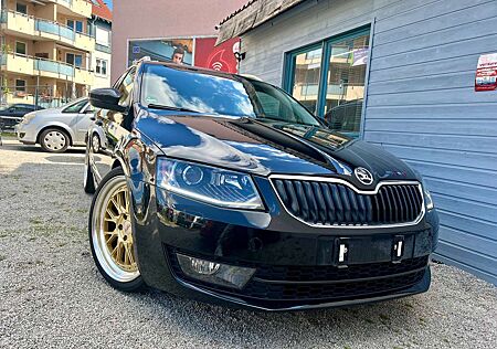 Skoda Octavia Style**Automatik**Carplay**TÜV**AHK**
