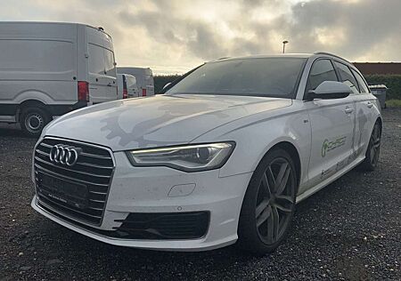 Audi A6 Avant 3.0 TDI clean quattro S-Line Ahk/Leder