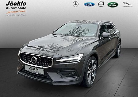 Volvo V60 CC V60 Cross Country Ultimate AWD