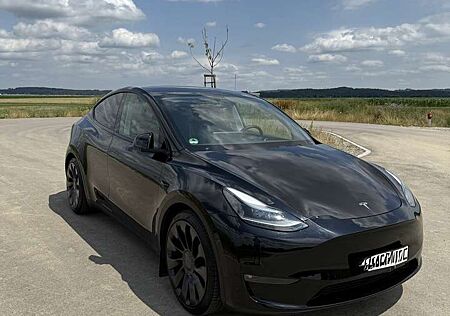 Tesla Model Y Performance Dual Motor AWD
