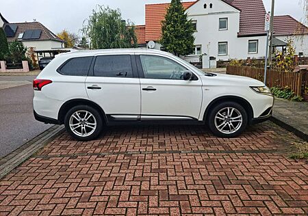 Mitsubishi Outlander 2.0 2WD Edition