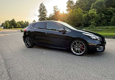 Kia Cee'd Ceed / Ceed 1.6 T-GDI GT-Track