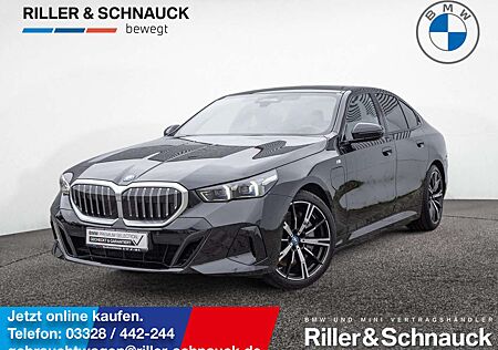 BMW 550 e xDrive M-Sport PANO+B&W+360+KAM+HUD+ACC