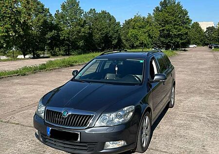 Skoda Octavia Combi 1.6 TDI DPF Elegance