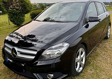 Mercedes-Benz B 220 4Matic 7G-DCT