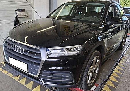 Audi Q5 40 TDI quattro LED PDC Kamera 20" Navi MMI Connect