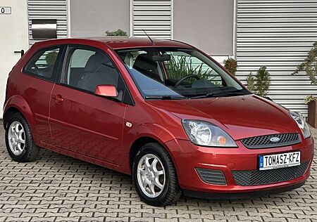 Ford Fiesta 1.3 Futura*Klima*CD*Alufels*TÜV+Insp. NEU