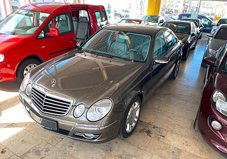 Mercedes-Benz E 280 Lim./1.Hand/Led./Xenon/PDC/SHZ+Sitzklima/