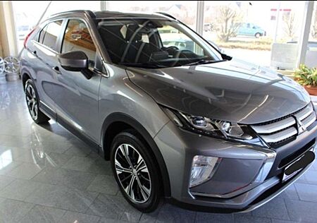 Mitsubishi Eclipse Cross Active 2WD