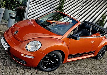 VW New Beetle Volkswagen Cabriolet 1.9 TDI BlackOrange Leder