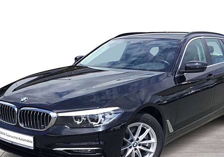 BMW 520d 520 Touring Aut. Scheckheft bei , Garagenfahrz