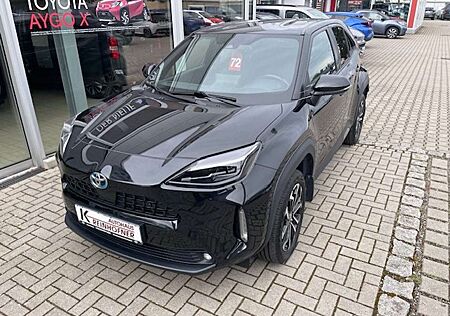 Toyota Yaris Cross Hybrid 1.5 VVT-i AWD-i Team-D *WINTER+SMART Paket*
