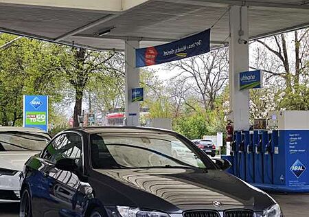 BMW 325i 325 Cabrio Aut.tausch gegen golf 6