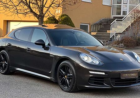 Porsche Panamera Diesel *Facelift*300PS*BiXenon*PDK*PTV