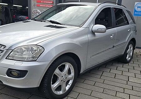 Mercedes-Benz ML 320 CDI (164.122)