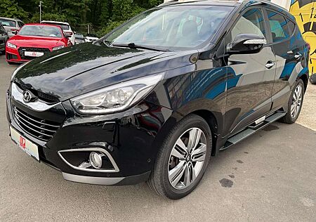 Hyundai Tucson ix35 Aut.Premium AWD 4x4 Leder Xenon AHK Kamera