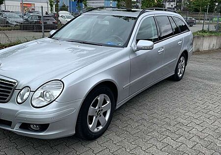 Mercedes-Benz E 220 T CDI Automatik Classic