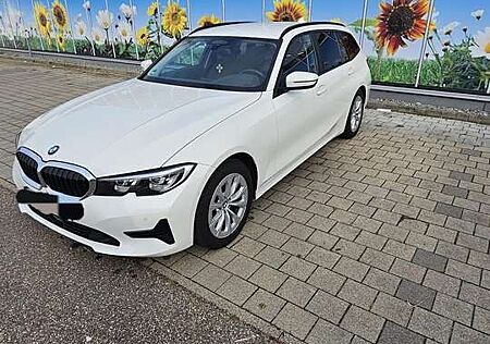 BMW 320d 320 Touring Aut. Advantage