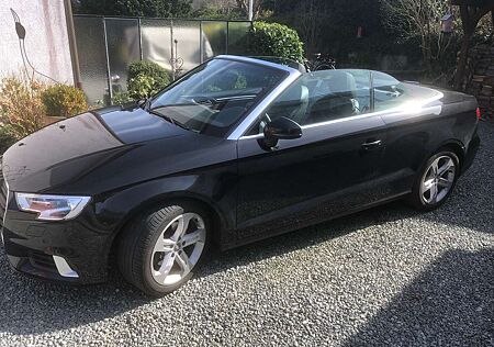 Audi A3 1.5 TFSI cylinder on demand Cabrio S tronic spo