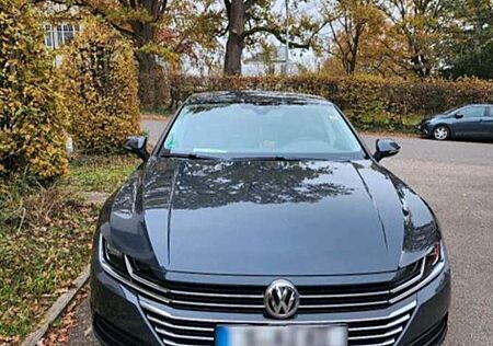 VW Arteon Volkswagen Basis