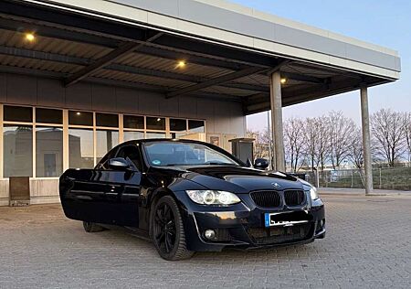BMW 320i 320 Coupe mit sternenhimmel