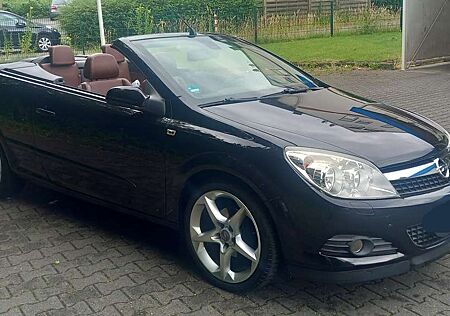 Opel Astra Twin Top 1.8 Cosmo