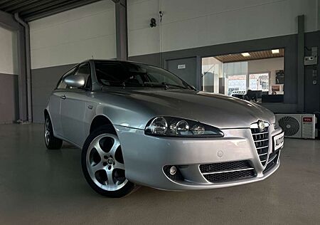 Alfa Romeo 147 1.9JTD /Klima/SR+WR/2.Hand