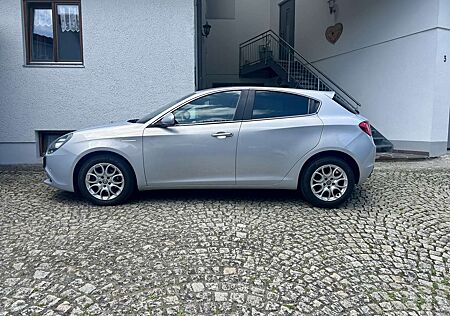 Alfa Romeo Giulietta Super (2016 -->)