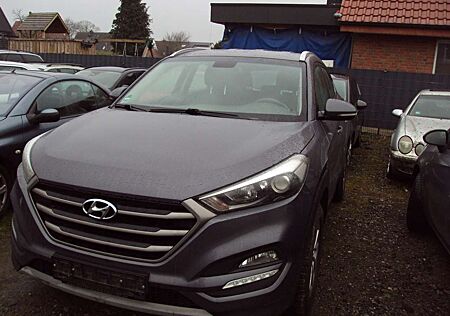 Hyundai Tucson Diesel blue 1.7 CRDi 2WD DCT Style