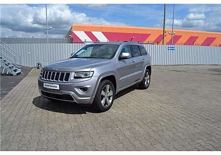 Jeep Grand Cherokee Overland 3.0l V6/Navi/Kamera/Luftfederung/Panorama