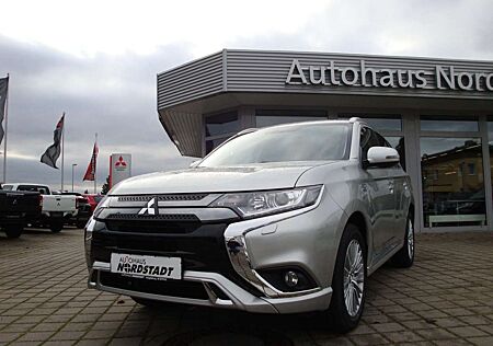 Mitsubishi Outlander Plug-in Hybrid BASIS Spirit 4WD