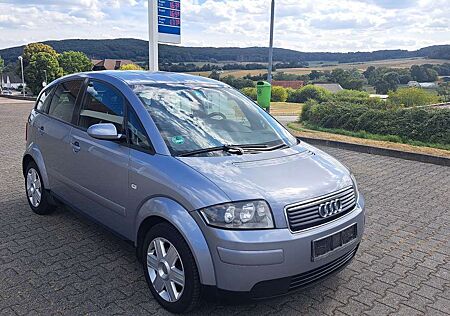 Audi A2 1.4 TDI/1 Hand/Top Zustand