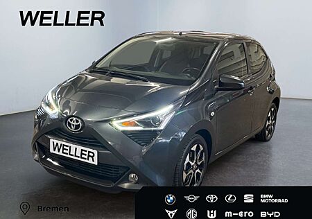 Toyota Aygo x-play Team D *Kamera*CarPlay*DAB*Bluetooth*