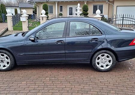 Mercedes-Benz C 220 CDI aus 2.Hand mit 122.974 KM