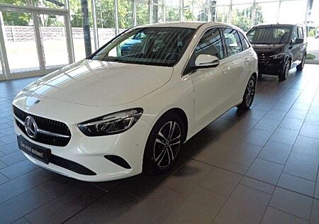 Mercedes-Benz B 180 KAMERA,LED,NAVI,NP:44.095,-