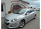 Hyundai i40 cw Style KEYLESS/NAVI/KLIMA/SITZHEIZUNG/PDC