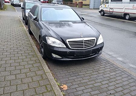 Mercedes-Benz S 320 CDI L DPF 7G-TRONIC