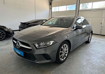 Mercedes-Benz A 200 d Limouisine Progressive*1-Hand*Leder*Navi*SHZ* LM