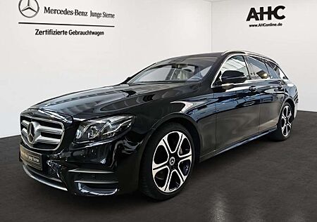 Mercedes-Benz E 400 d T 4M AMG Pano Airmatic Massage Burmester