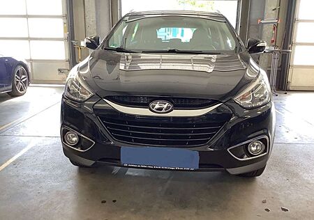 Hyundai ix35 blue 1.6 2WD Finale