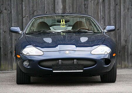 Jaguar XKR Coupe 3 Jahre Garantie