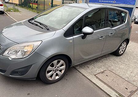 Opel Meriva B 1,3 CDTI eco Flex Edition TÜV 3/2027