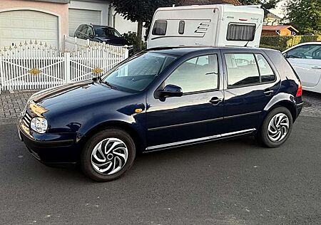 VW Golf Volkswagen 1.6
