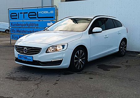 Volvo V60 Kombi Linje Svart Vollleder Navi ACC TWA PDC