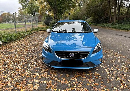 Volvo V40 Momentum T3 / RDesign Top Ausstattung Ledersitze