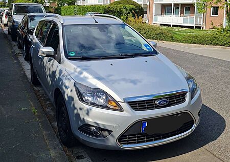 Ford Focus Turnier 1.8 Titanium