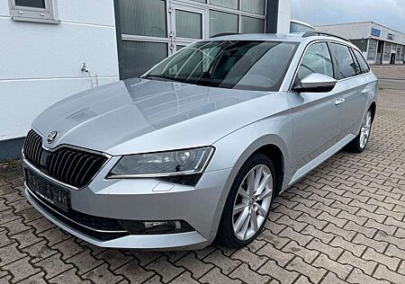 Skoda Superb 2,0 Tdi Combi Ambition/1.Hd/Navi/AHK/SHZ